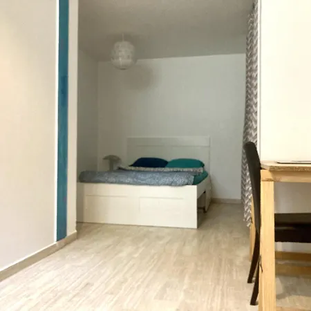 Privatunterkunft Camelias - Chambre Privee, Proche Mer *